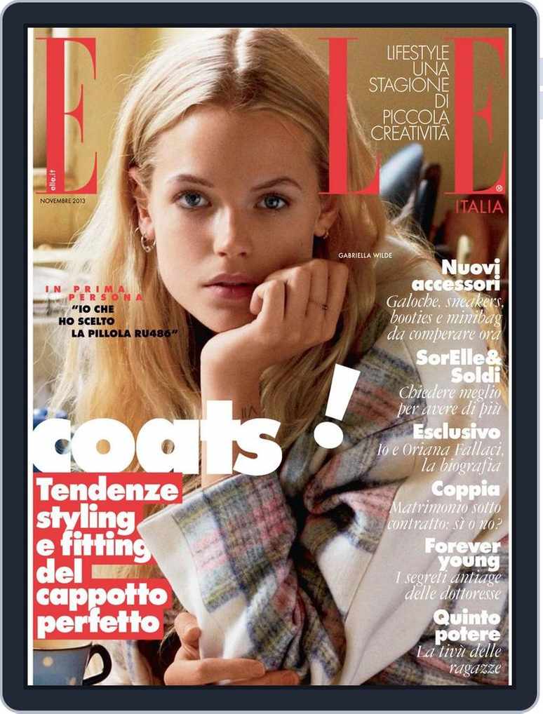 Elle Italia November 2015 (Digital) 