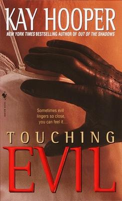 Touching Evil: A Bishop/Special Crimes Unit Novel