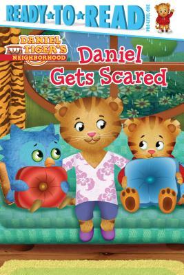 Daniel Gets Scared: Ready-To-Read Pre-Level 1